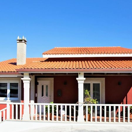 Hospedium Galitrips Vila Maruja Corme المظهر الخارجي الصورة