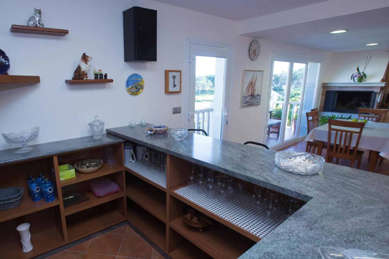 Hospedium Galitrips Vila Maruja Corme المظهر الخارجي الصورة