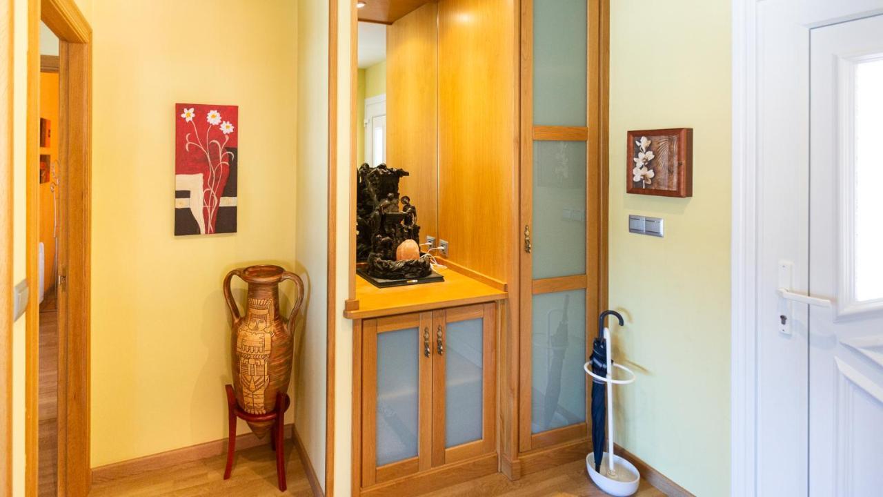 Hospedium Galitrips Vila Maruja Corme المظهر الخارجي الصورة